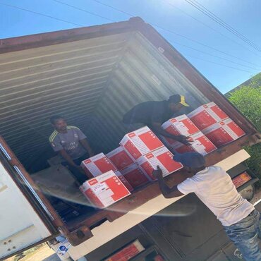 وصول شحنة محركات أبواب و موانع مرور من شركة BFT الايطالية الغنية عن التعريف